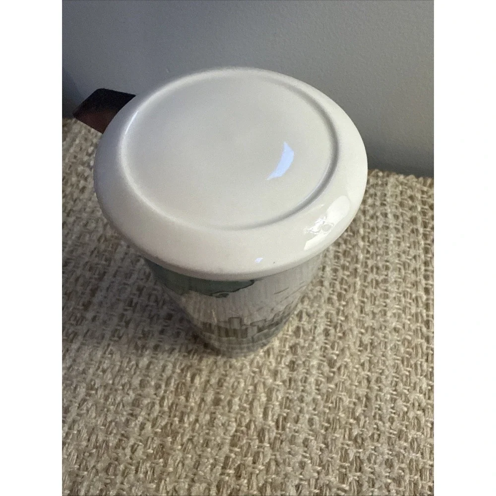 Starbucks NYC Central Park Skyline 12 OZ Ceramic Travel Tumbler 2017 Lid/Tea